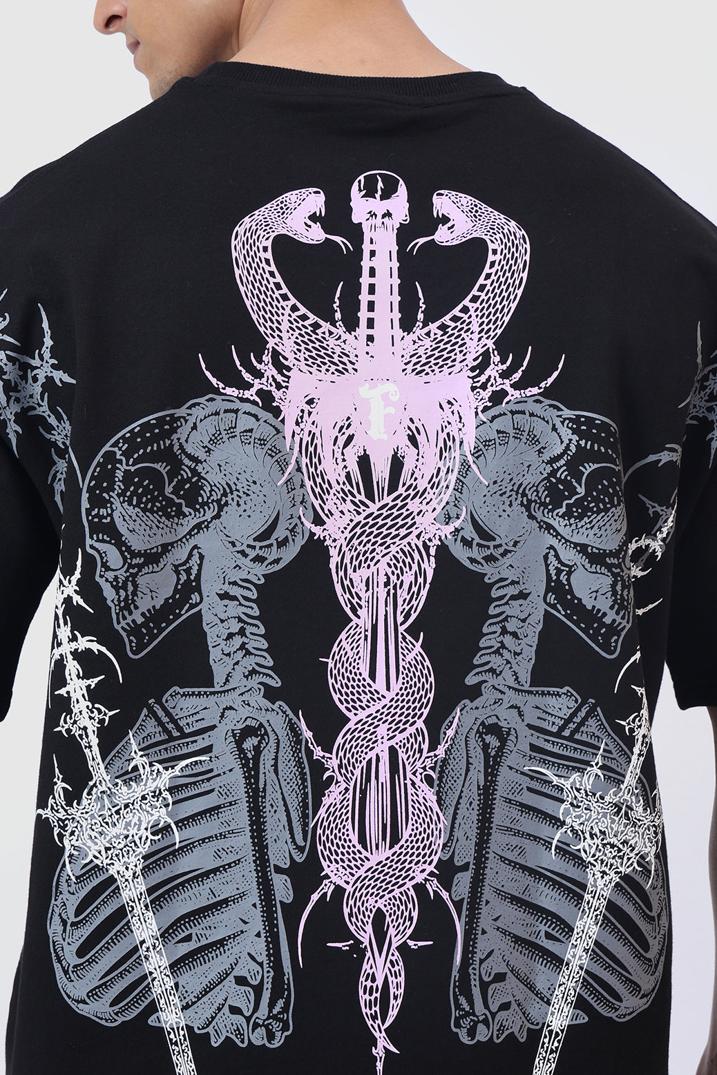 Twin Sword Oversized  T-shirt Black