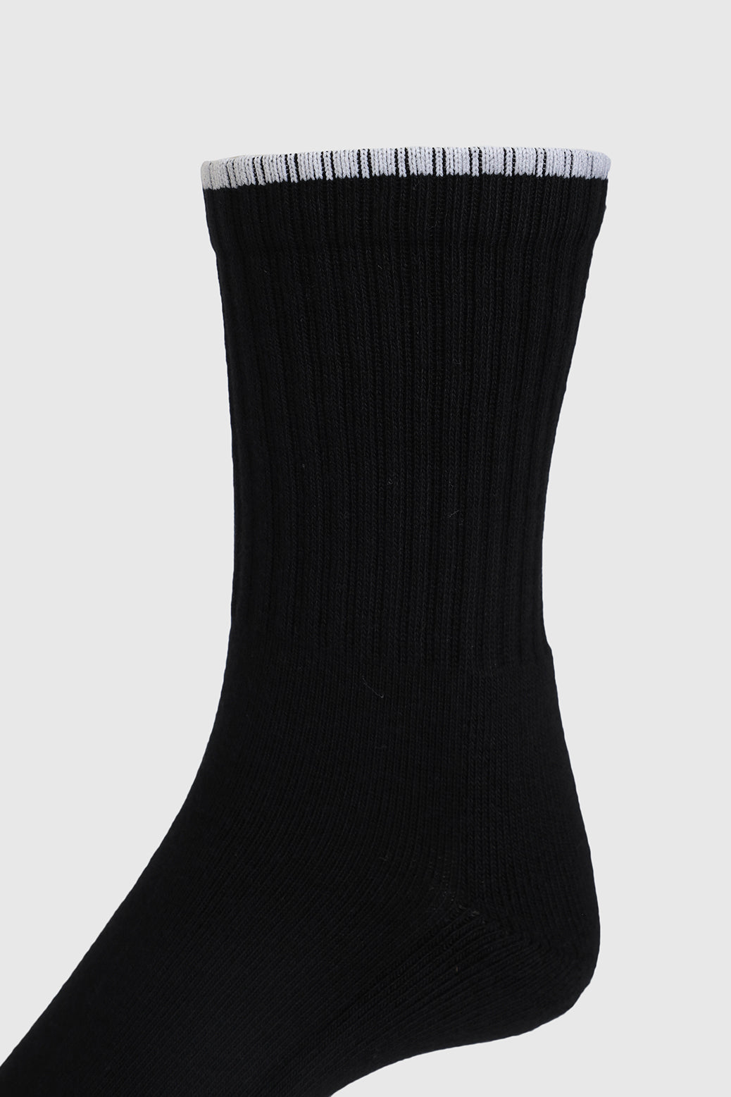 Revenge Crew Socks Black/White