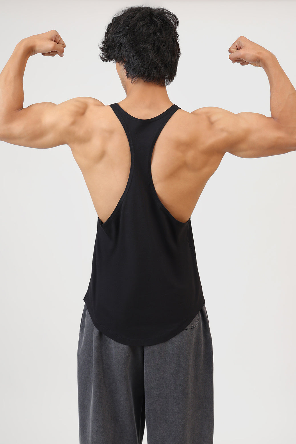 Build to Endure Stringer Black