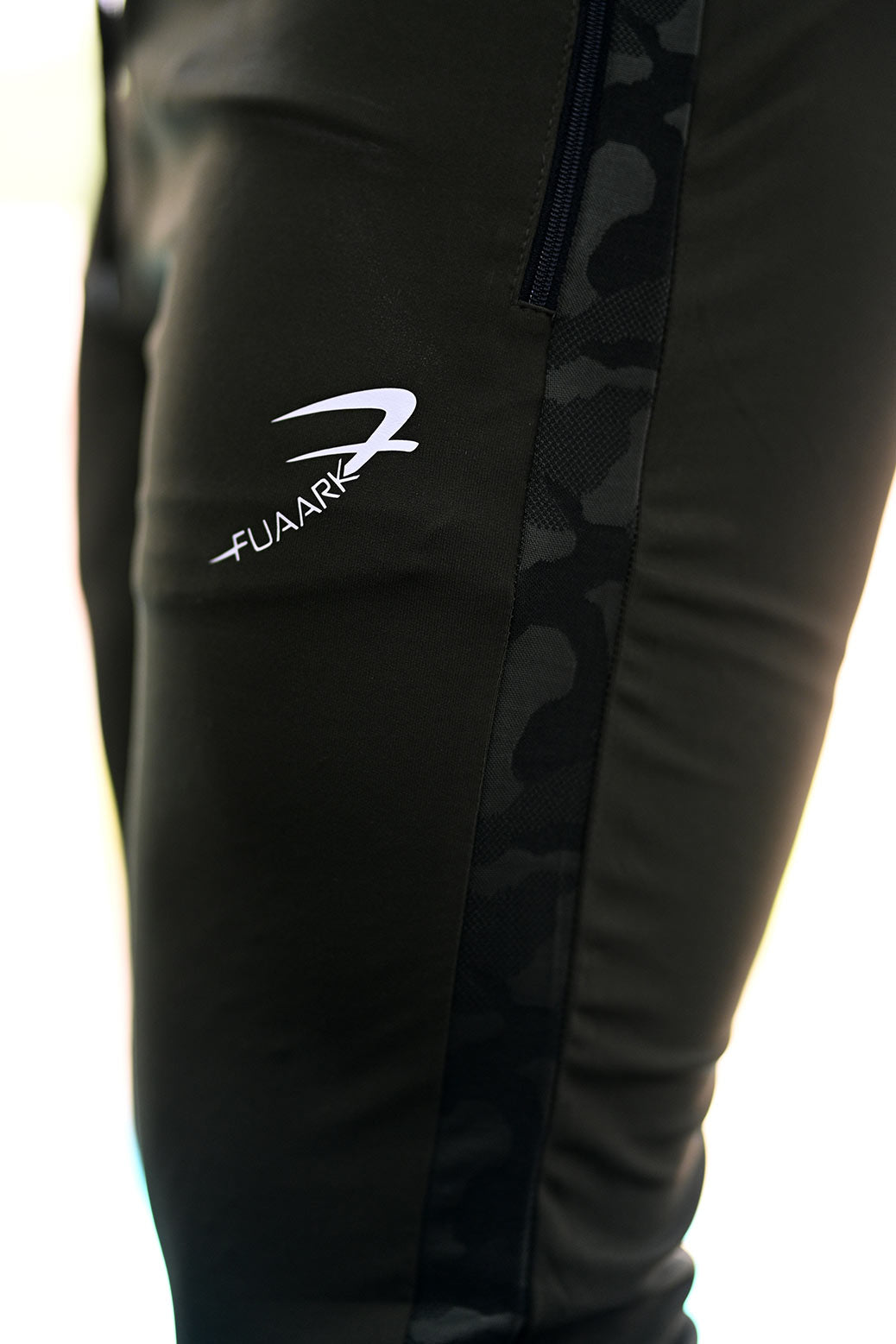 Infinity Joggers Olive