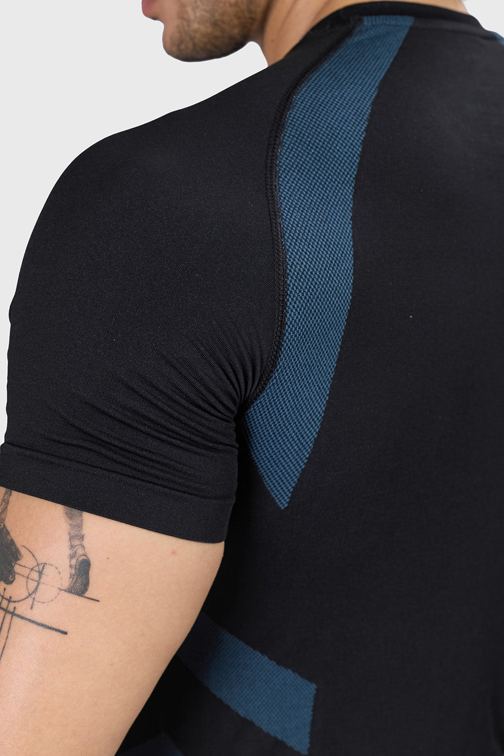 Flux Seamless T-shirt Black/Sea Green