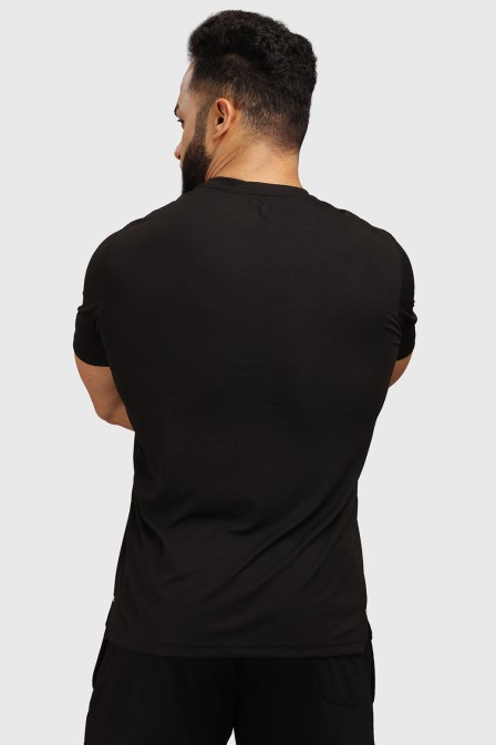 Fuaark Checks Regular Black Tshirt